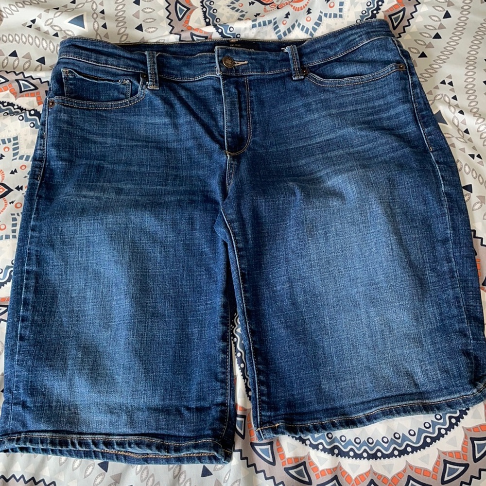 Lucky brand denim Bermuda shorts